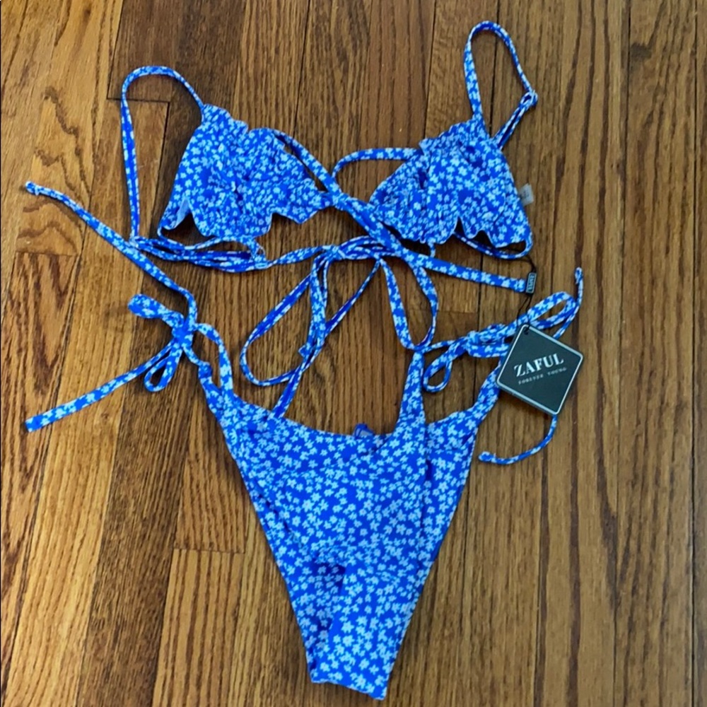 Zafal bikini